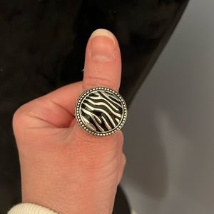 Premier Designs “Safari” Ring